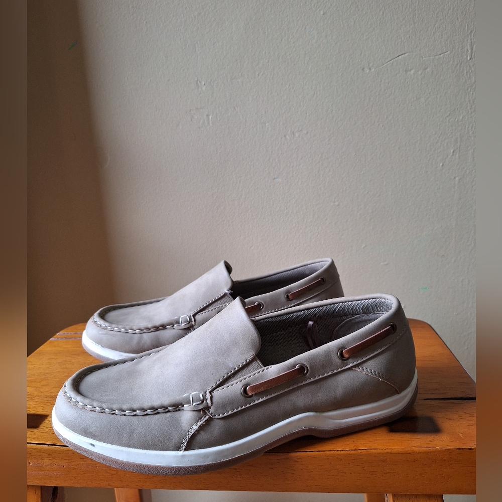 St Johns Bay Men's Oakdale Slip-On Shoes Sz 8M